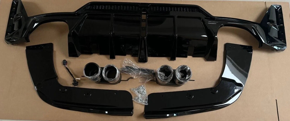 FOR BMW 3 SERIES G20 LCI F1 LIGHT REAR DIFFUSER WITH F1 LIGHT BLACK TAILPIPES
